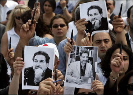 Samir Kassir Mourners Sit-in